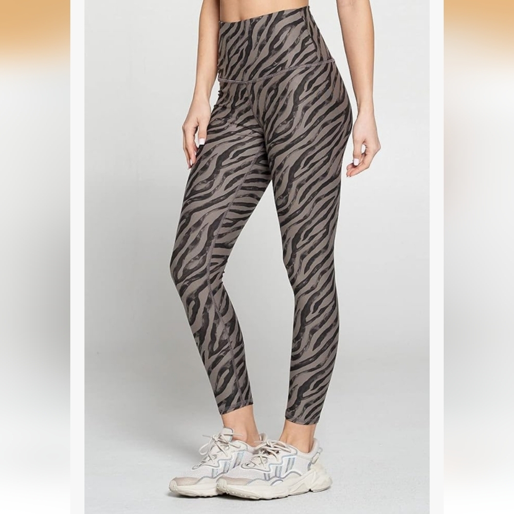 EVCR HighWaisted Leggings for Women 7/8 Athletic Tummy Cobtrol Pants Zebra Print